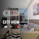 Revo Aurora Place, Pavilion 2, 5 Minutes To Axiata Arena Bukit Jalil Free Wifi By De Harlequins Guesthouse