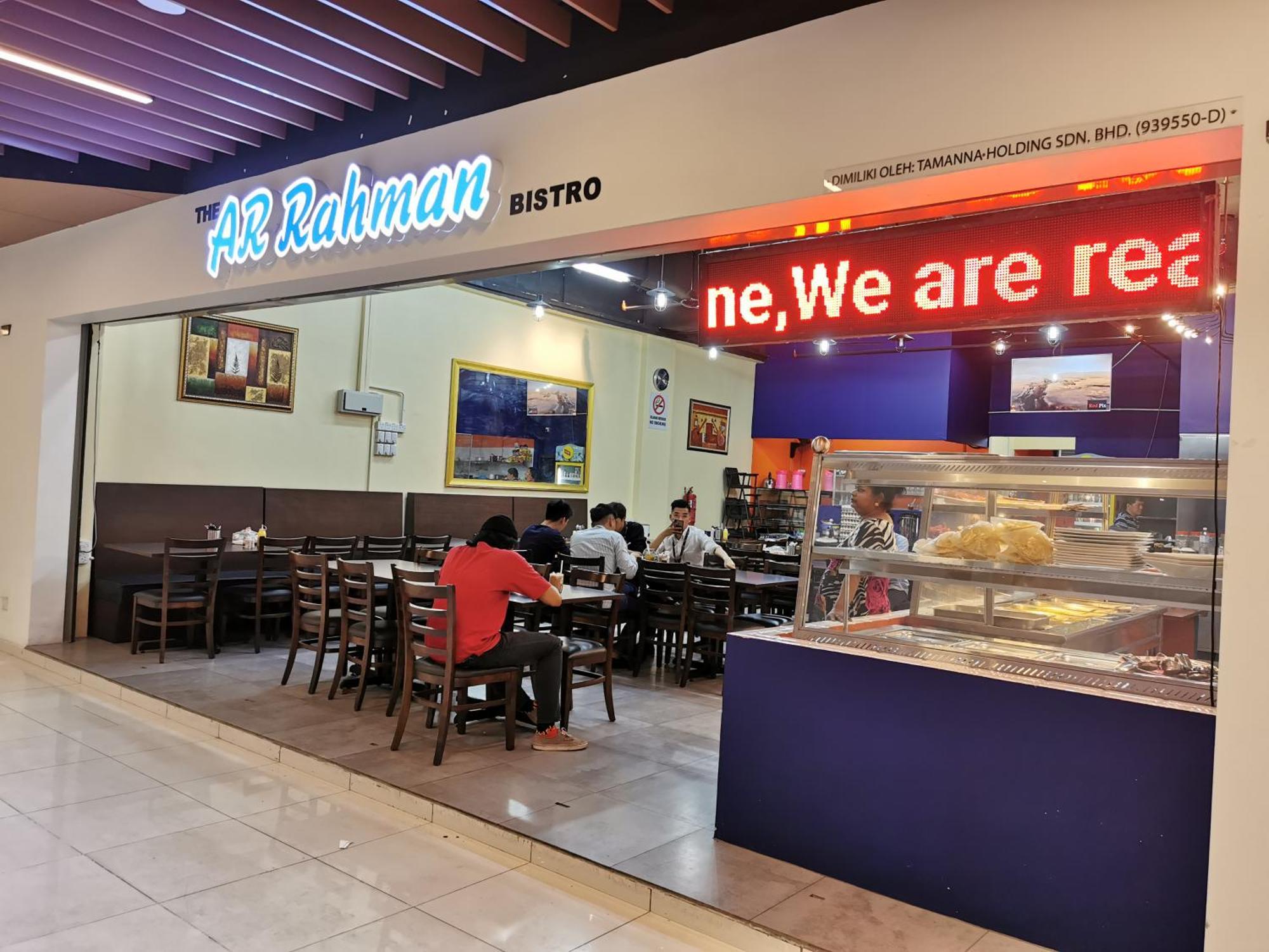 Pangsapuri Revo Aurora Place, Pavilion 2, 5 Minutes To Axiata Arena Bukit Jalil Free Wifi By De Harlequins Kuala Lumpur
