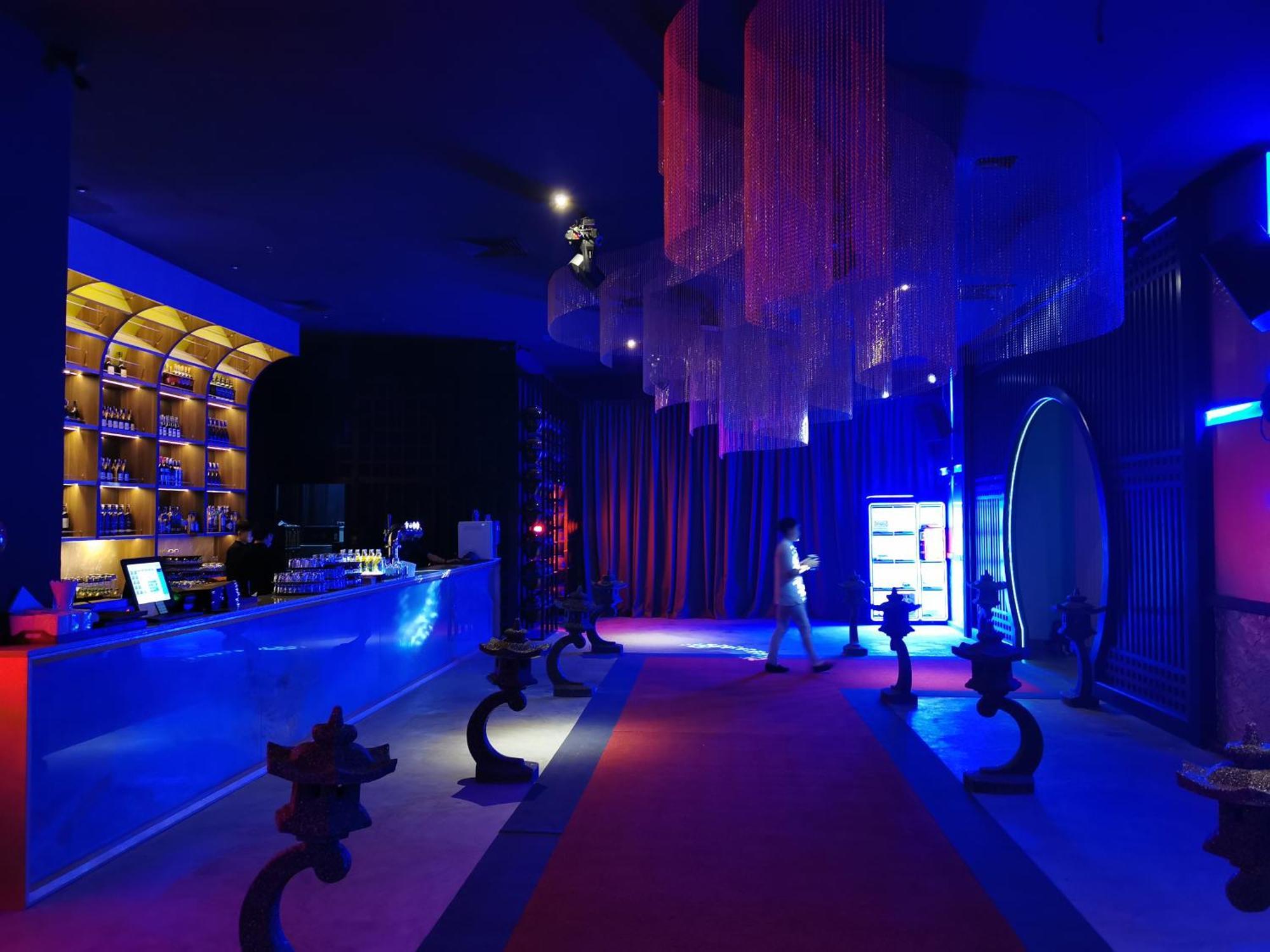 Revo Aurora Place, Pavilion 2, 5 Minutes To Axiata Arena Bukit Jalil Free Wifi By De Harlequins Kuala Lumpur